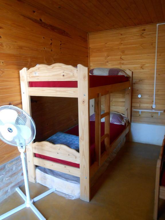 Hostal Del Suri Cafayate Bagian luar foto