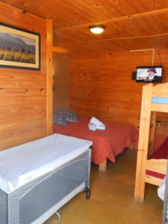 Hostal Del Suri Cafayate Bagian luar foto